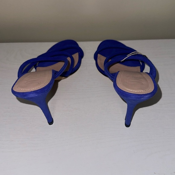 NWT! Royal Blue High Heels - Picture 2 of 8
